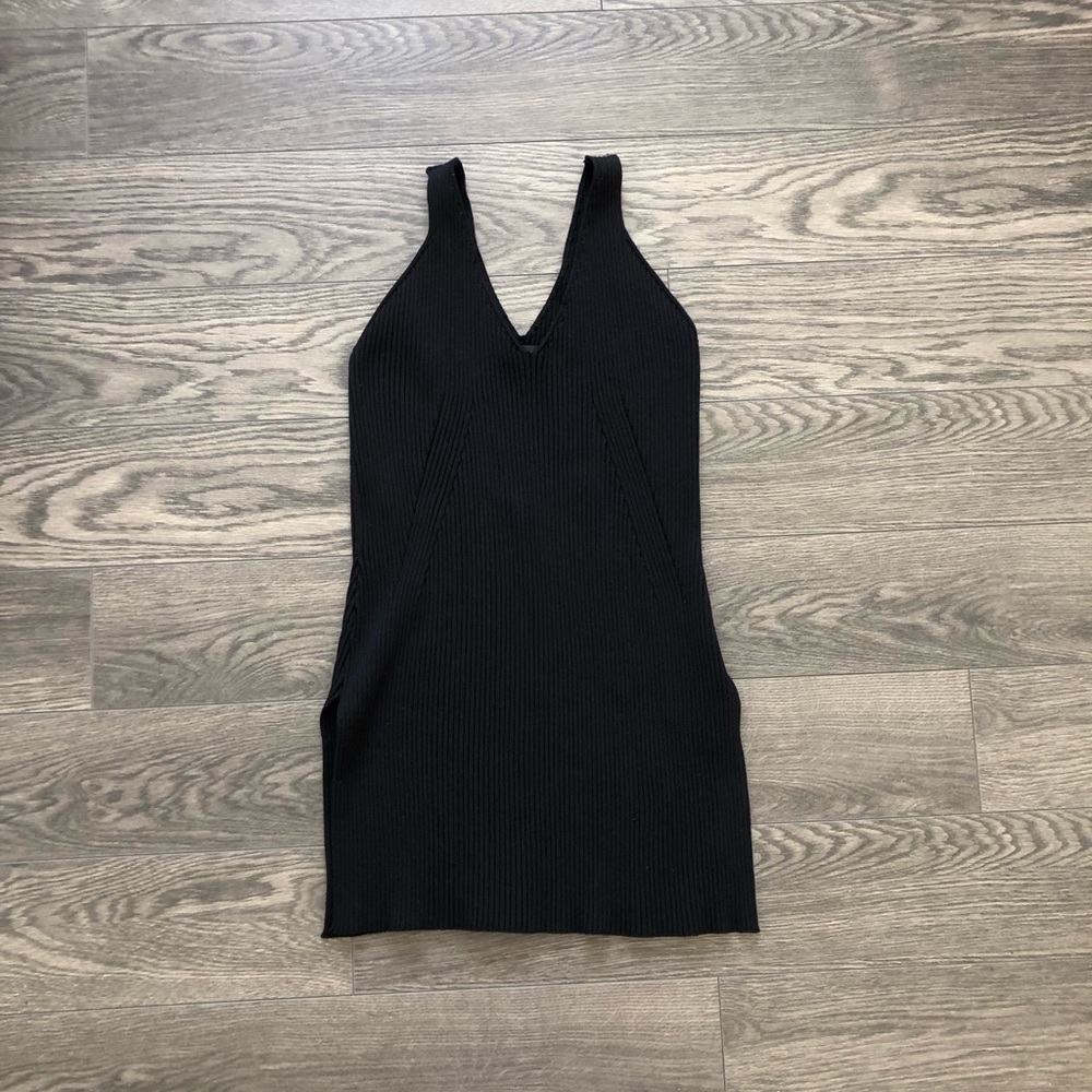 Babaton Ribbed Long Tank